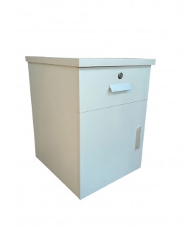 Cajonera movil con puerta